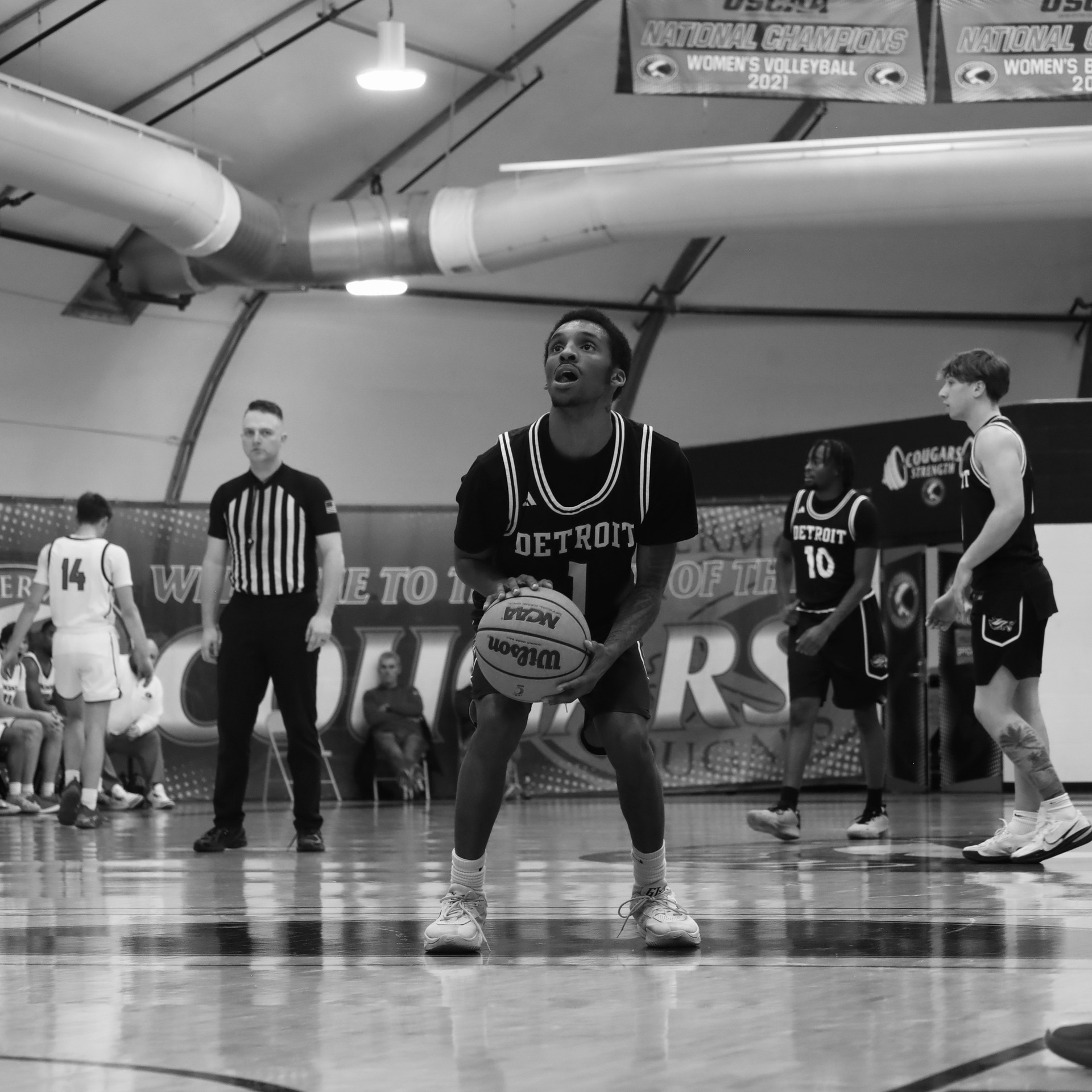 MBB Toppled by Chargers on the Road