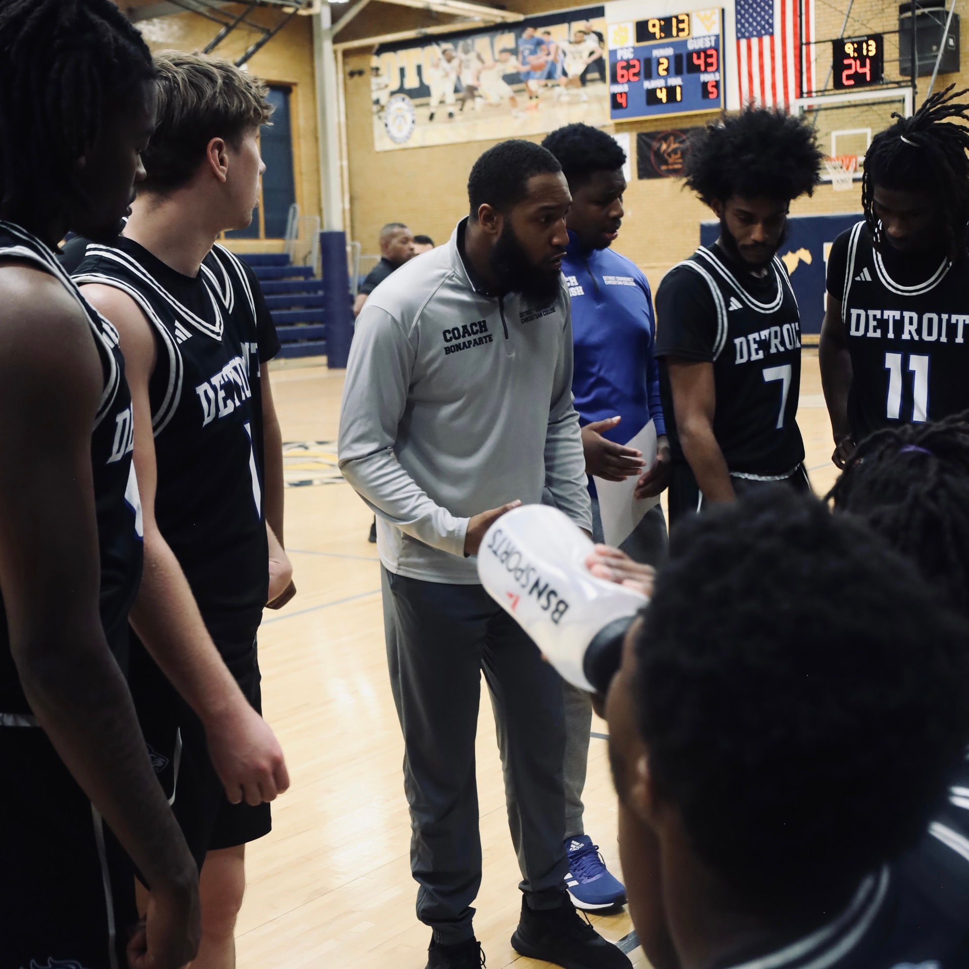 Men's Basketball Falls at UC Clermont
