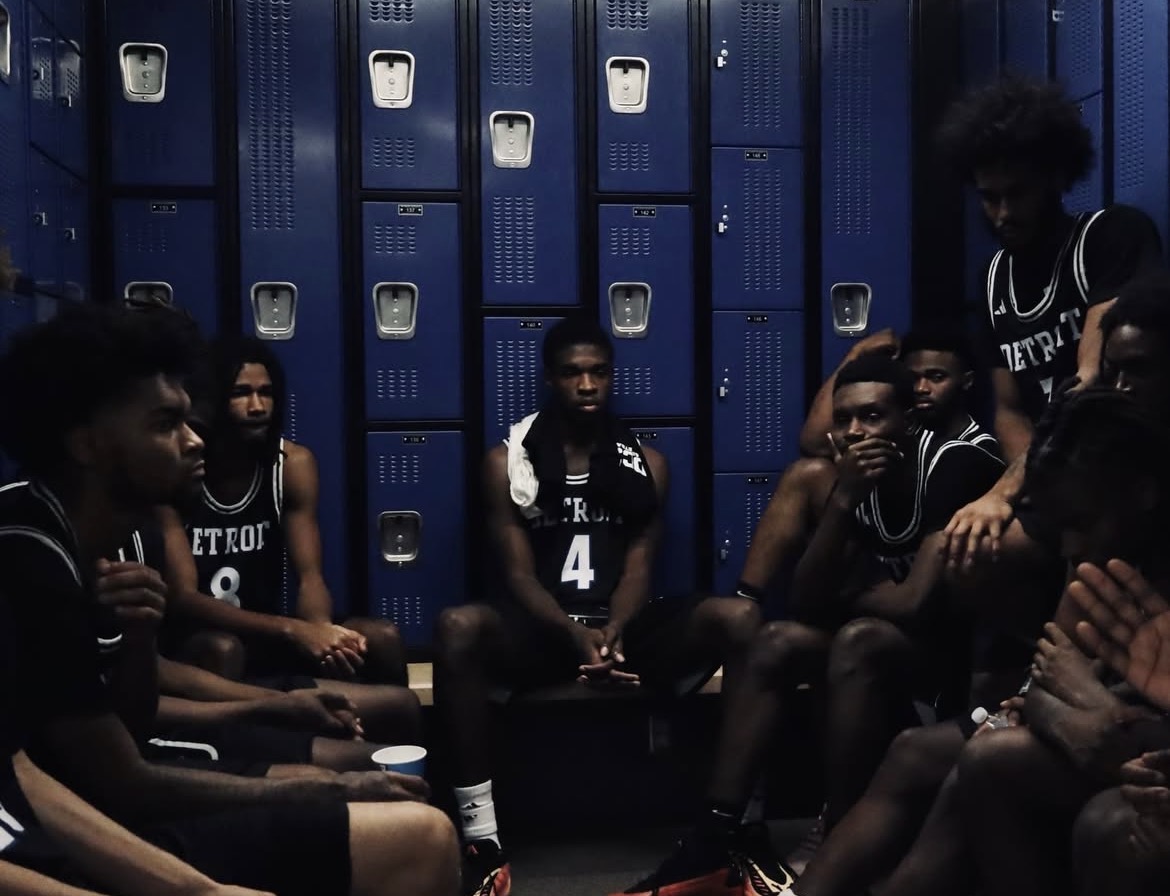Men's Basketball Drops Both Games at Parkland Classic