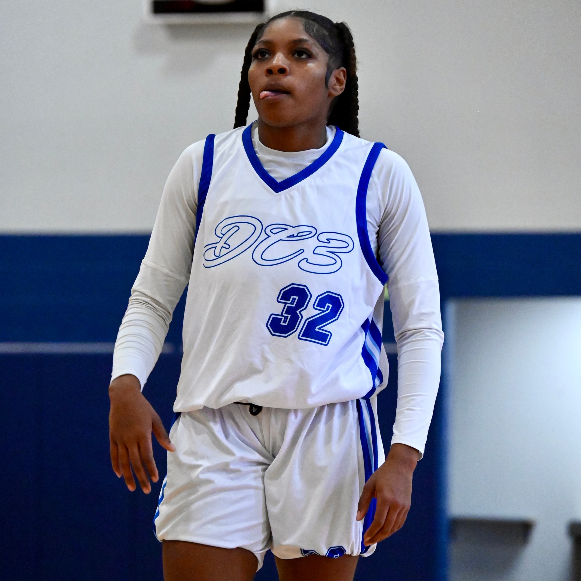 Women's Basketball Falls in Season Opener